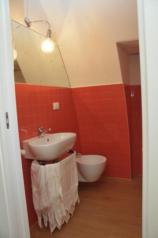 Palazzo Agrusti - Residenza D'Epoca Bed & Breakfast อัลเบโรเบลโล ห้อง รูปภาพ