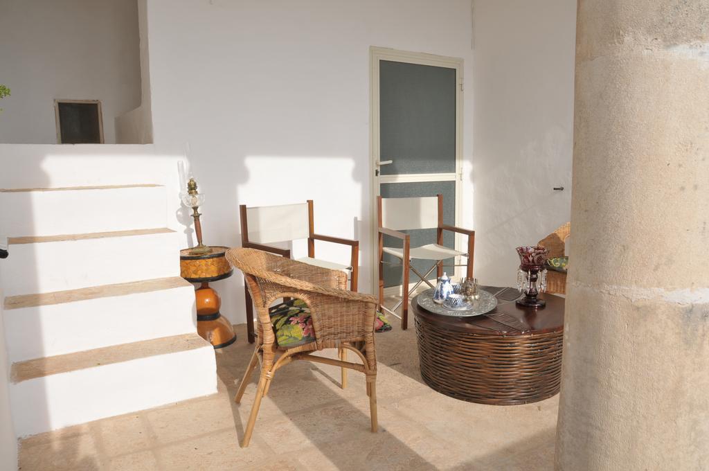 Palazzo Agrusti - Residenza D'Epoca Bed & Breakfast อัลเบโรเบลโล ภายนอก รูปภาพ