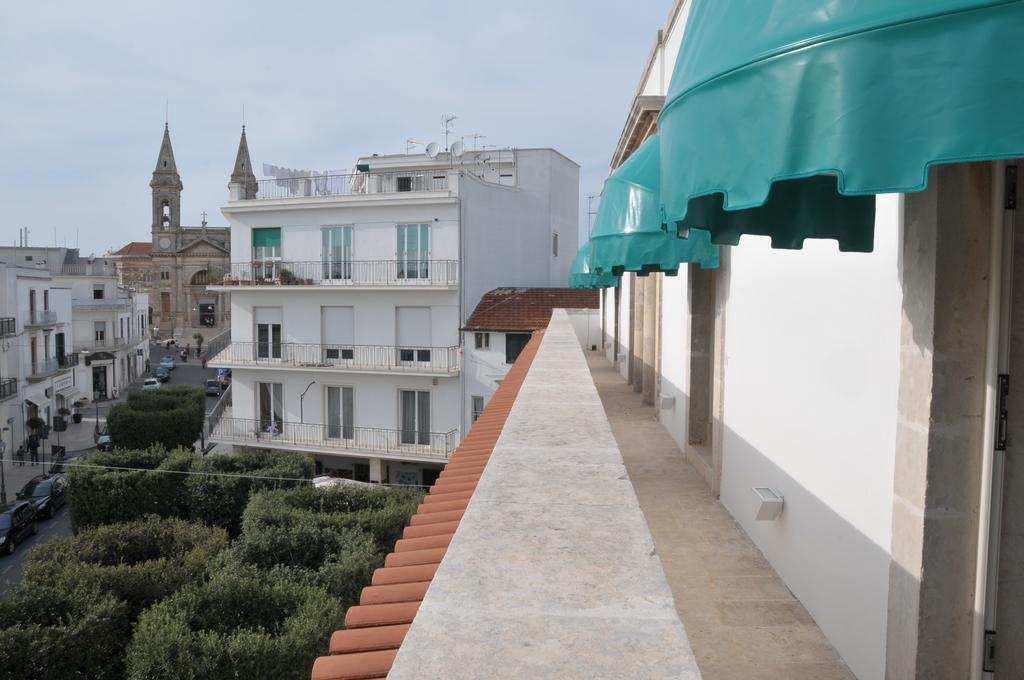 Palazzo Agrusti - Residenza D'Epoca Bed & Breakfast อัลเบโรเบลโล ภายนอก รูปภาพ