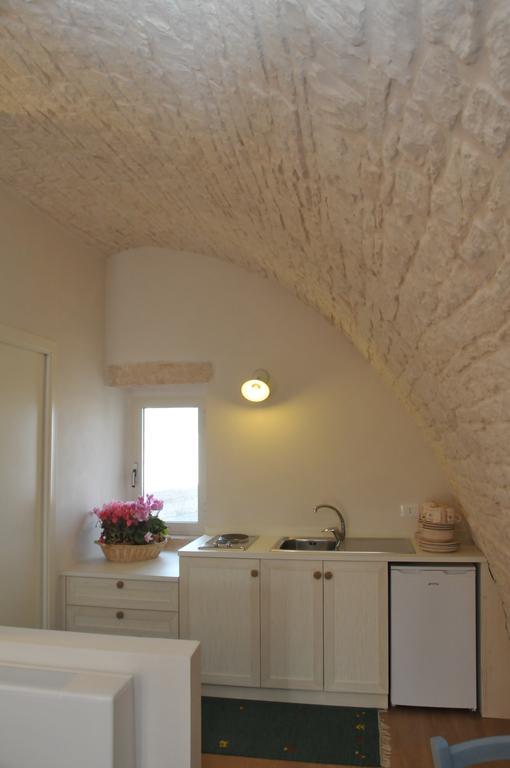 Palazzo Agrusti - Residenza D'Epoca Bed & Breakfast อัลเบโรเบลโล ห้อง รูปภาพ